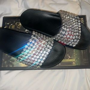Gucci slides
